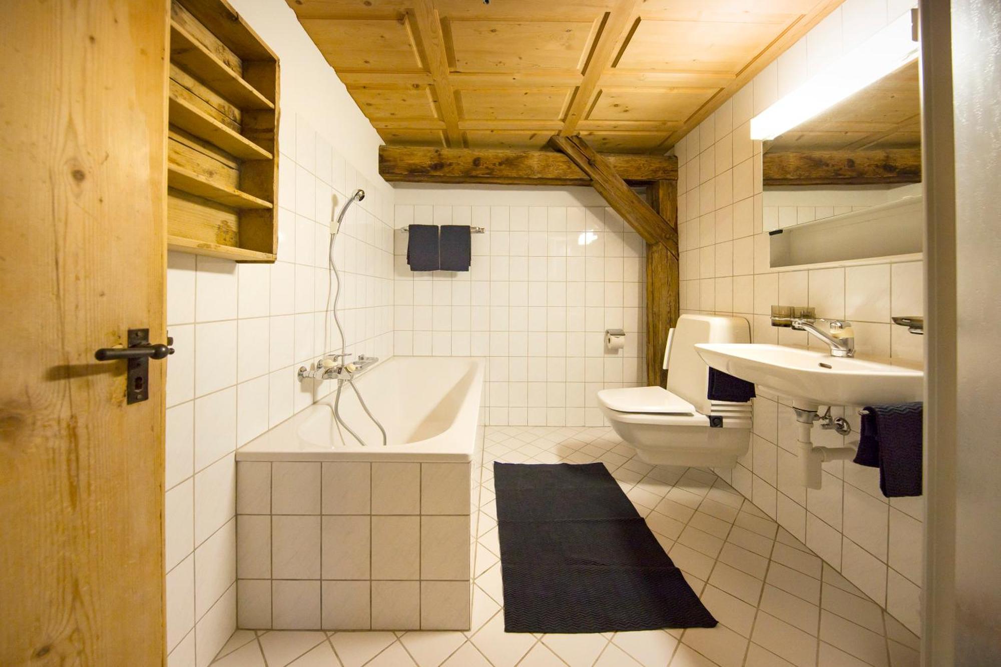 Hotel Chasa Chalavaina Müstair Pokoj fotografie